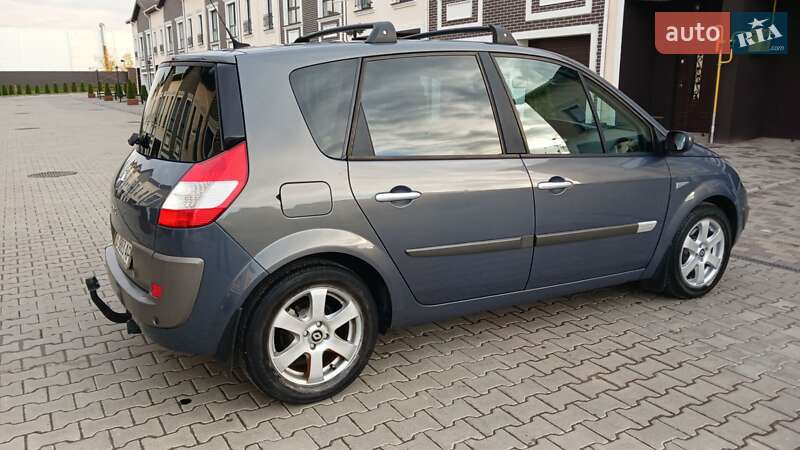 Минивэн Renault Scenic 2006 в Чернигове
