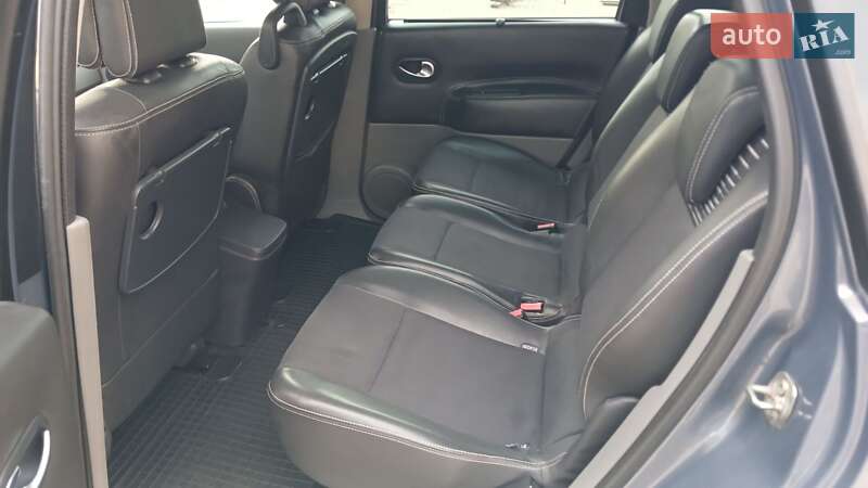 Минивэн Renault Scenic 2006 в Чернигове