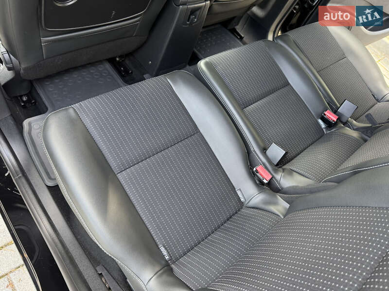 Минивэн Renault Scenic 2013 в Дрогобыче