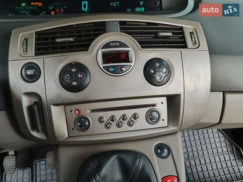 Мінівен Renault Scenic 2006 в Луцьку