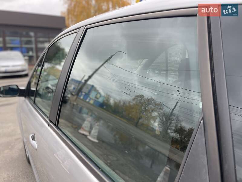 Минивэн Renault Scenic 2006 в Сумах