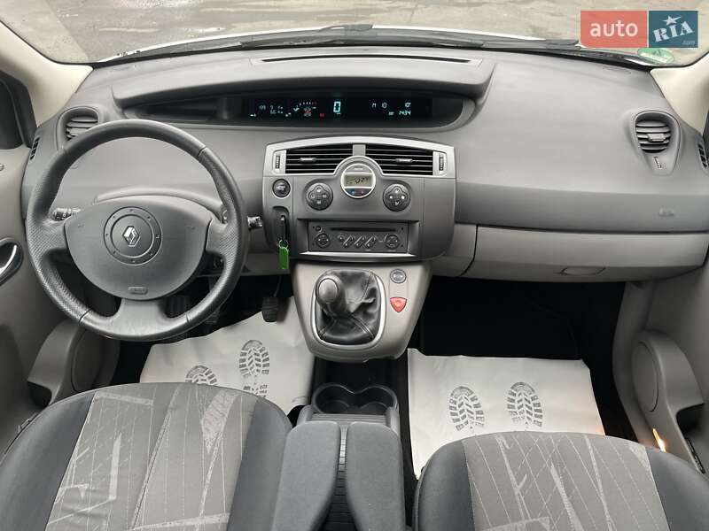 Минивэн Renault Scenic 2006 в Сумах