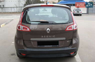 Минивэн Renault Scenic 2011 в 