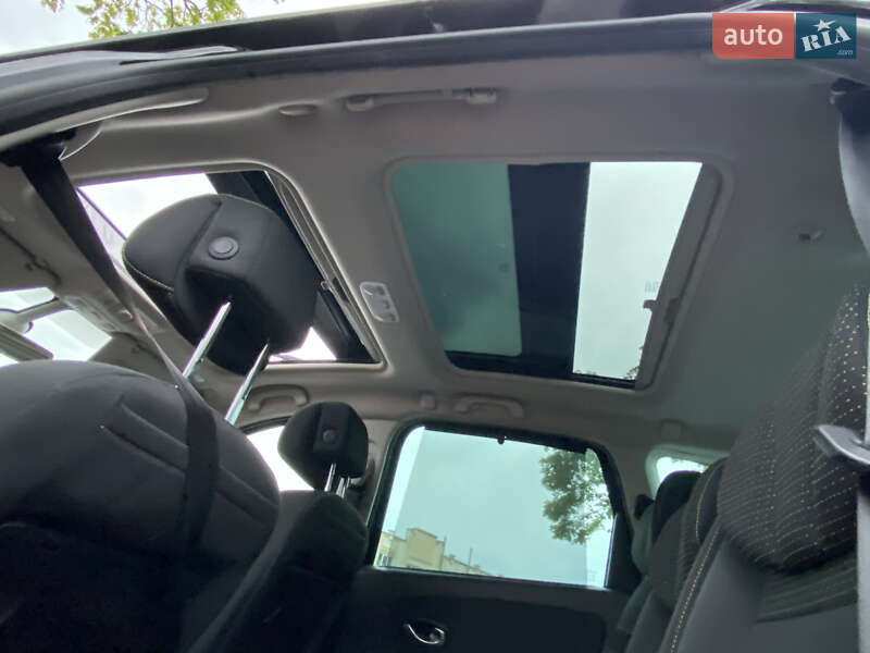 Минивэн Renault Scenic 2010 в Виннице