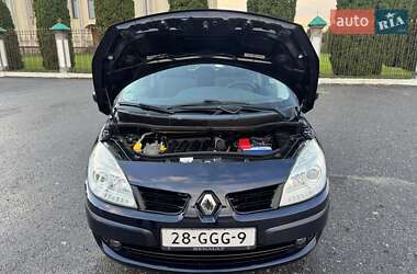 Минивэн Renault Scenic 2008 в 
