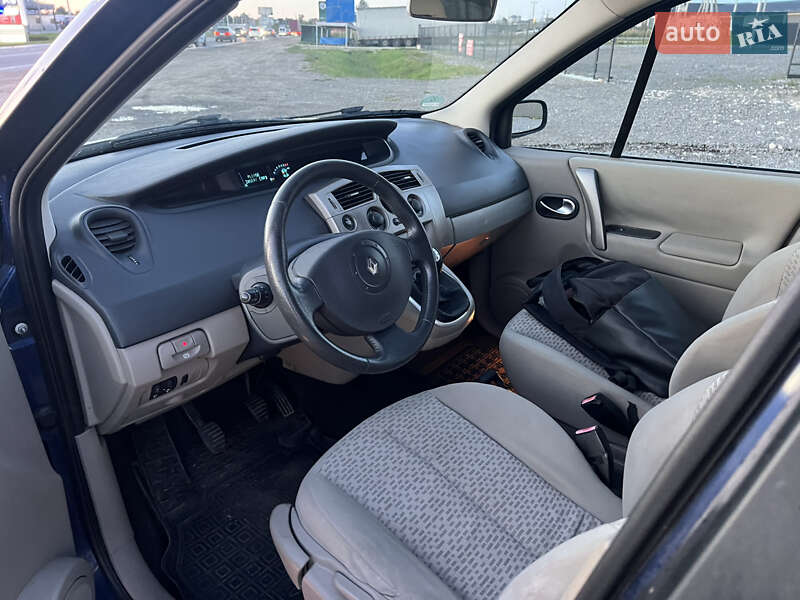 Минивэн Renault Scenic 2006 в Львове
