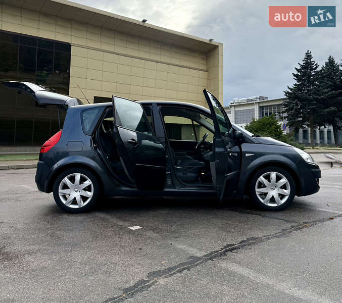 Минивэн Renault Scenic 2007 в Запорожье