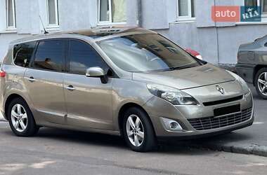 Мінівен Renault Scenic 2010 в Житомирі