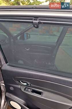 Минивэн Renault Scenic 2014 в 