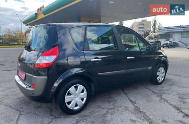 Минивэн Renault Scenic 2006 в 