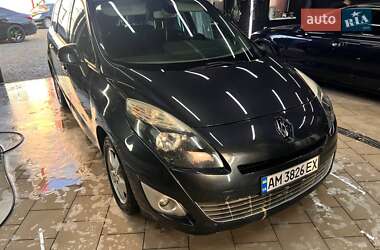 Мінівен Renault Scenic 2010 в Житомирі