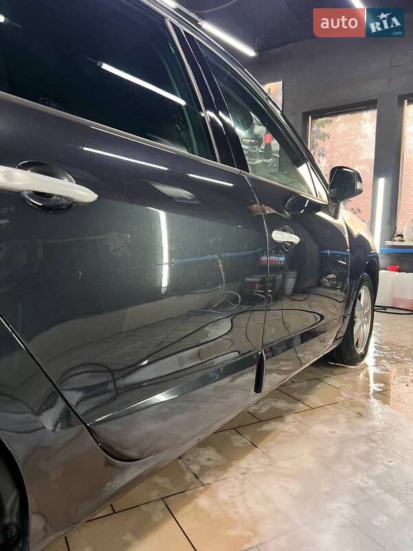 Мінівен Renault Scenic 2010 в Житомирі