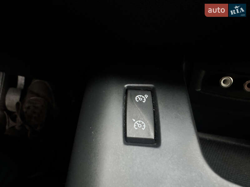 Минивэн Renault Scenic 2010 в Буче