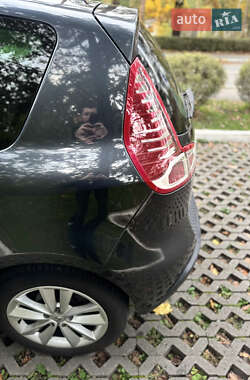 Минивэн Renault Scenic 2010 в 