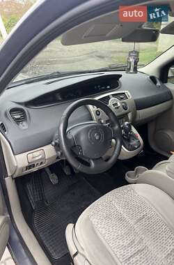 Минивэн Renault Scenic 2006 в 
