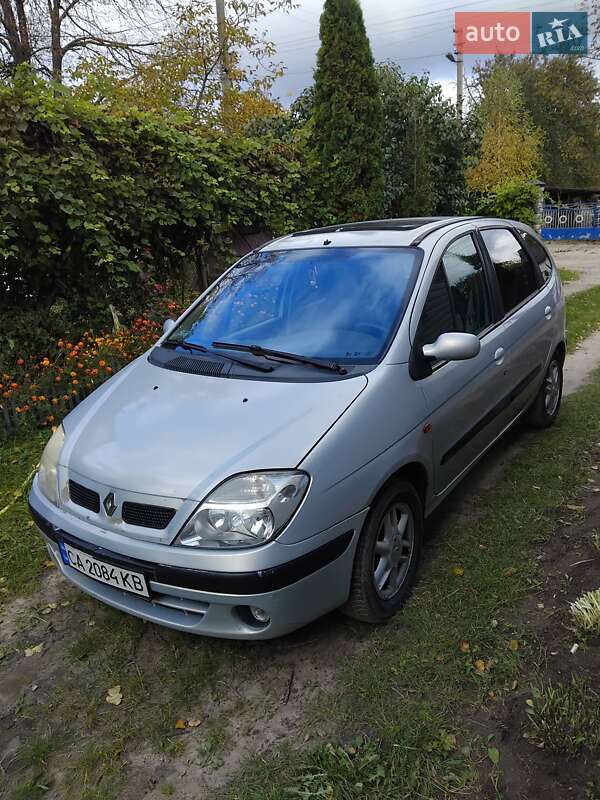 Мінівен Renault Scenic 2003 в 