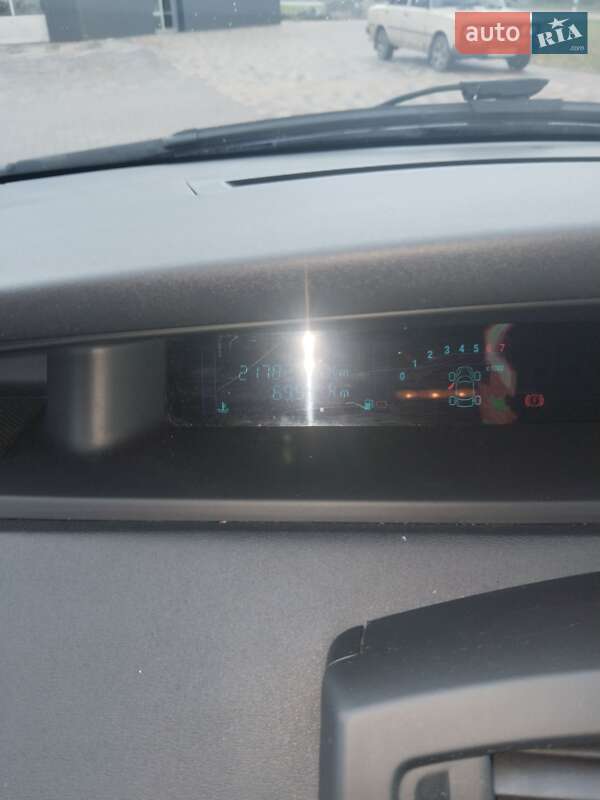 Минивэн Renault Scenic 2005 в Броварах фото 29 Минивэн Renault Scenic 2005 в Броварах