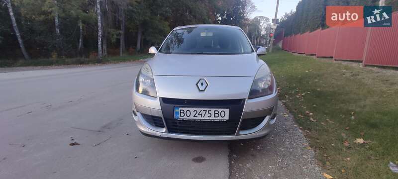Минивэн Renault Scenic 2011 в Тернополе