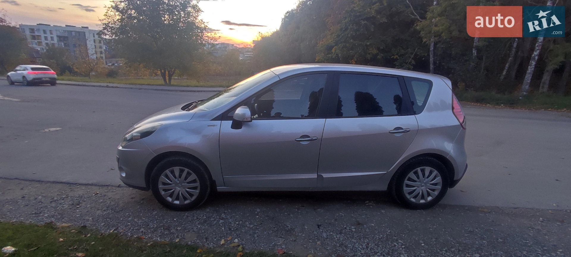 2011 Renault Scenic - мініатюра 8
