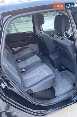 Минивэн Renault Scenic 2005 в 