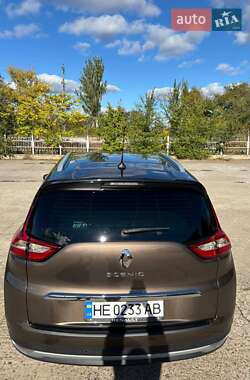 Мінівен Renault Scenic 2017 в  фото 6 Мінівен Renault Scenic 2017 в