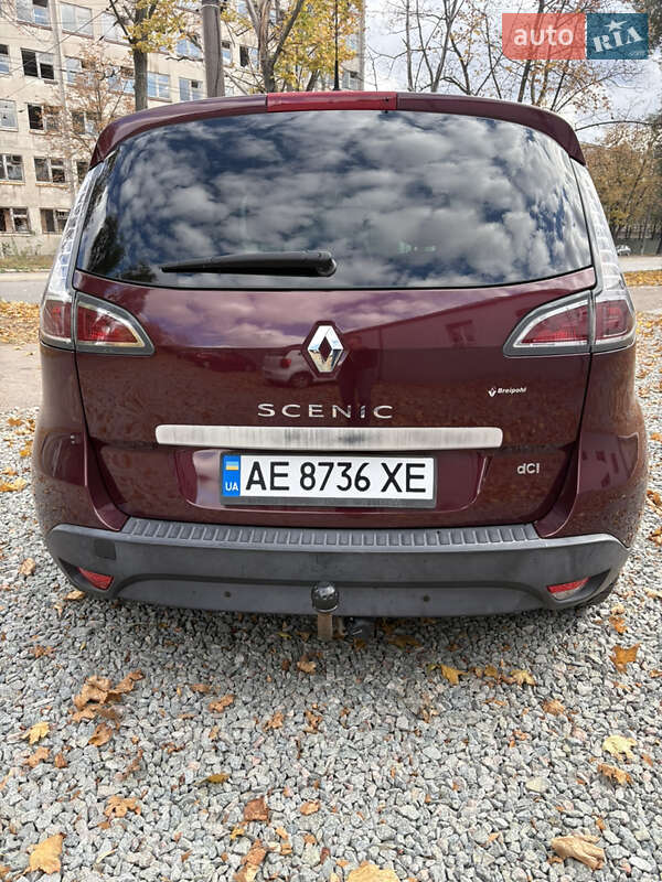 Минивэн Renault Scenic 2014 в Днепре