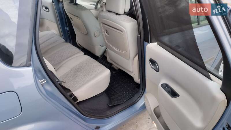 Мінівен Renault Scenic 2006 в Сумах фото 5 Мінівен Renault Scenic 2006 в Сумах