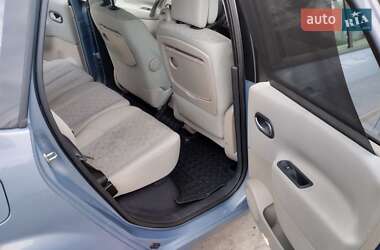 Минивэн Renault Scenic 2006 в 