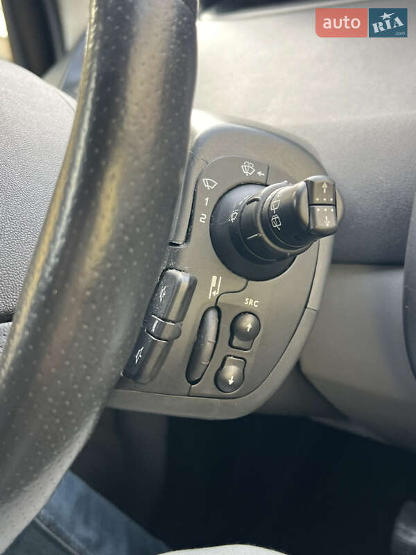 Минивэн Renault Scenic 2005 в Коломые