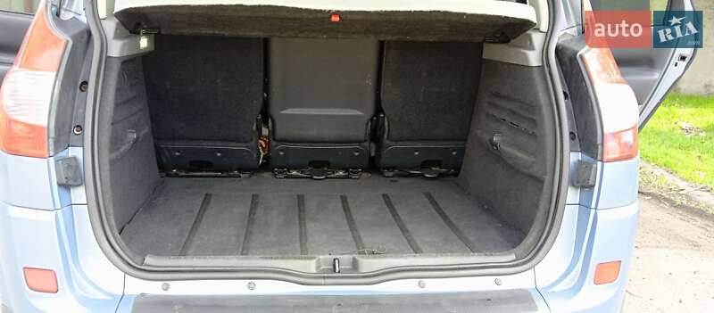 Минивэн Renault Scenic 2006 в Николаеве фото 35 Минивэн Renault Scenic 2006 в Николаеве