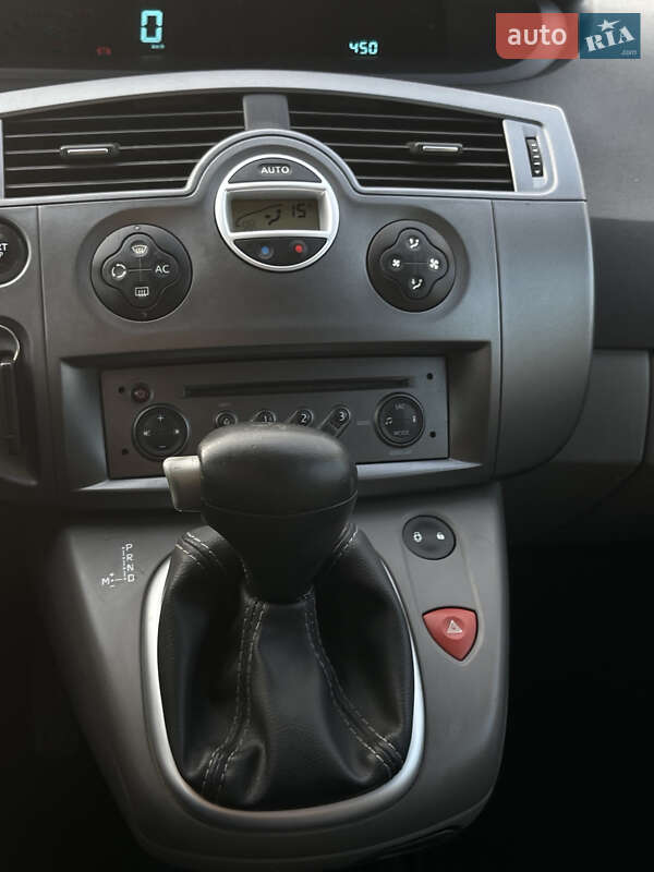 Минивэн Renault Scenic 2005 в Надворной