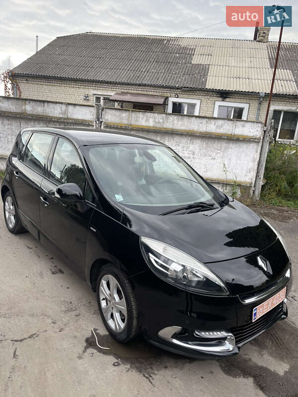 Мінівен Renault Scenic 2012 в Дубні