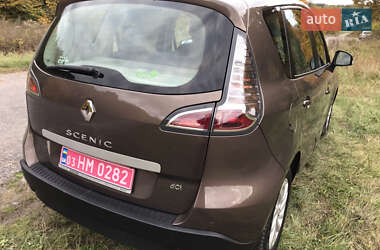 Минивэн Renault Scenic 2014 в 