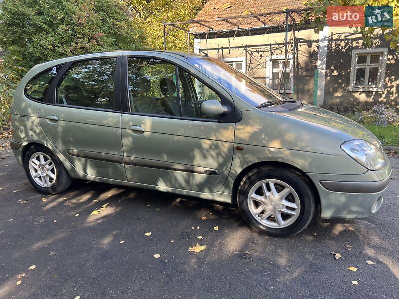 Минивэн Renault Scenic 2003 в Черновцах