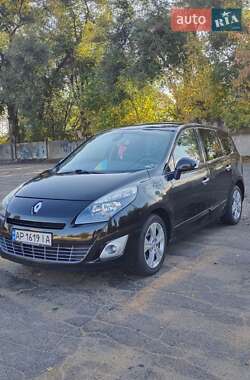 Мінівен Renault Scenic 2010 в 