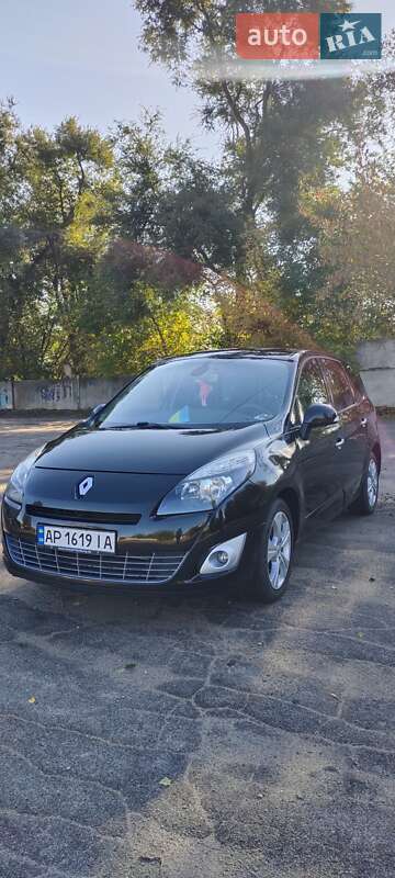 Мінівен Renault Scenic 2010 в 