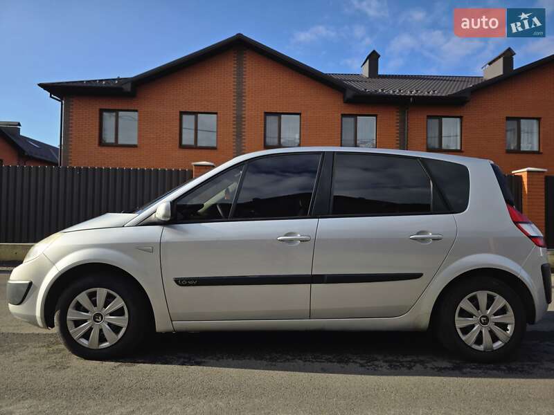 Минивэн Renault Scenic 2005 в Виннице