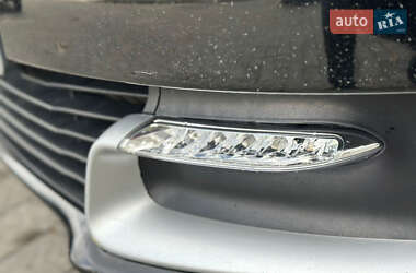 Минивэн Renault Scenic 2015 в 