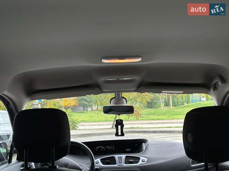 Мінівен Renault Scenic 2015 в Івано-Франківську фото 23 Мінівен Renault Scenic 2015 в Івано-Франківську