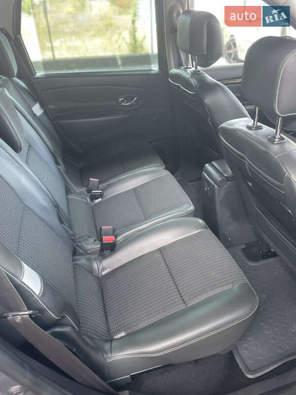 Минивэн Renault Scenic 2012 в Виннице