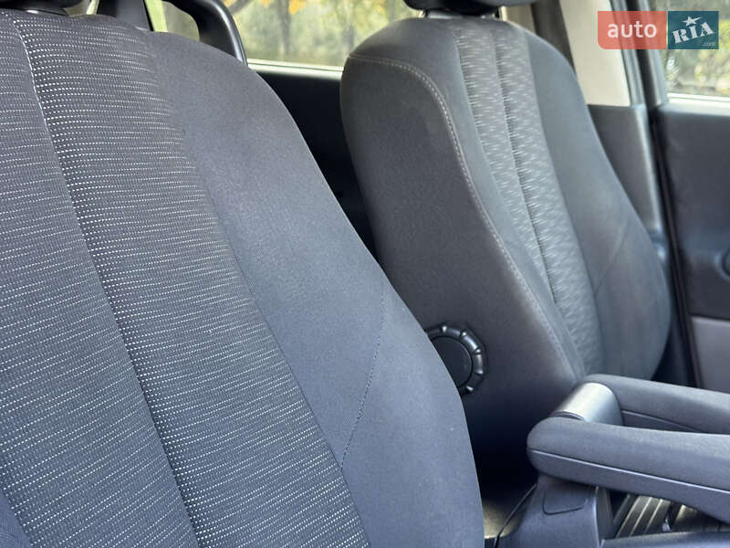 Минивэн Renault Scenic 2007 в Ровно