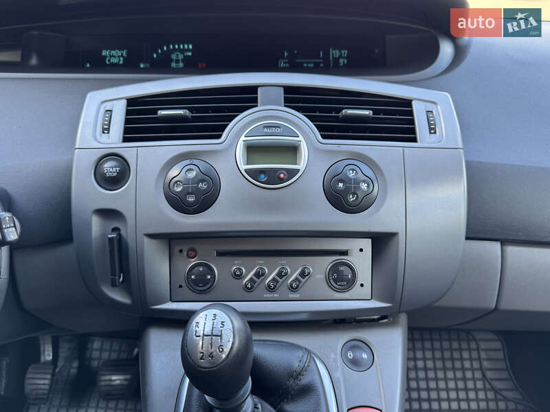 Минивэн Renault Scenic 2007 в Ровно