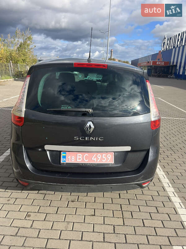 Минивэн Renault Scenic 2009 в Дубно