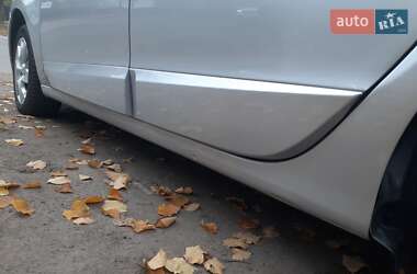 Минивэн Renault Scenic 2011 в 