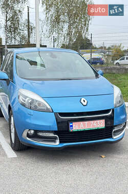 Минивэн Renault Scenic 2014 в 
