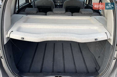 Минивэн Renault Scenic 2009 в 