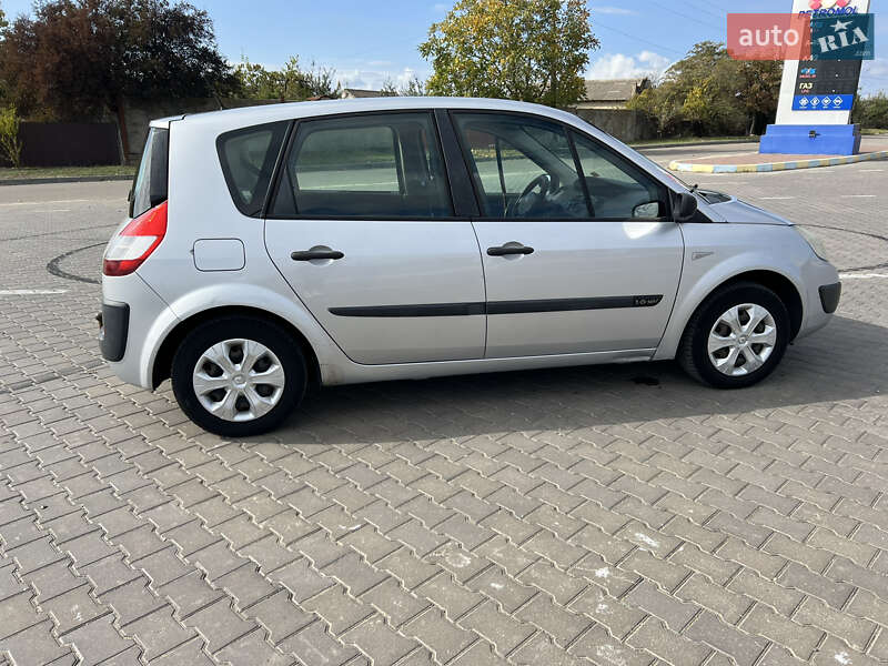 Мінівен Renault Scenic 2006 в Рені фото 6 Мінівен Renault Scenic 2006 в Рені