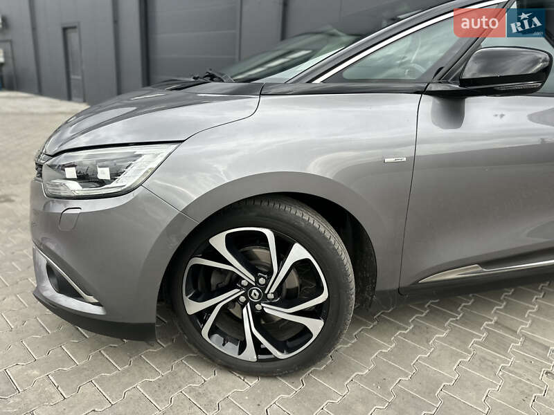 Мінівен Renault Scenic 2016 в Луцьку