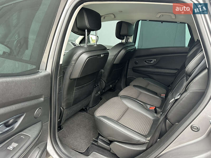 Мінівен Renault Scenic 2016 в Луцьку