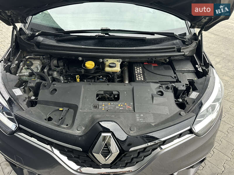 Мінівен Renault Scenic 2016 в Луцьку
